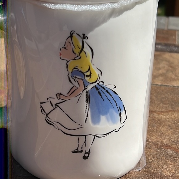 New Rae Dunn MAD TEA PARTY  ALICE in Wonderland Mug with Topper - Picture 5 of 7